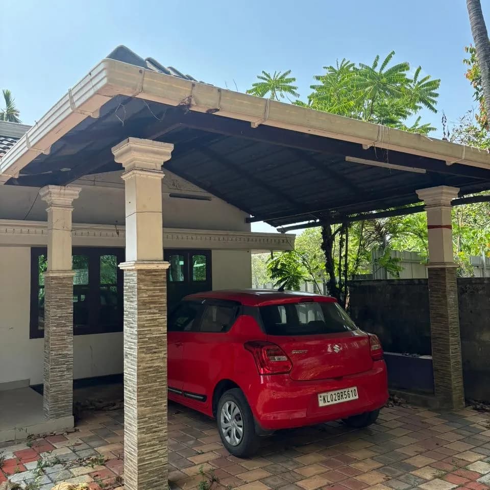16 Cent with BHK house in Thazhuthala, Kollam