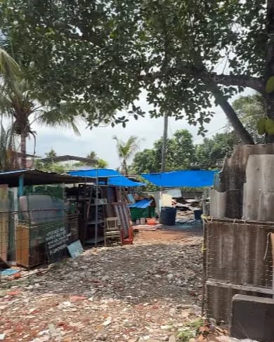10.5 cent plot in Younus College road Pallimuk, Kollam