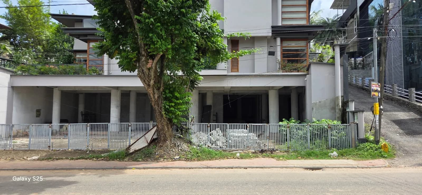 4790 Sqft. Commercial Space for Rent at Kuravankonam, Kowdiar