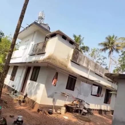 14.5 cent land with 3BHK in Mukhathala, Kollam