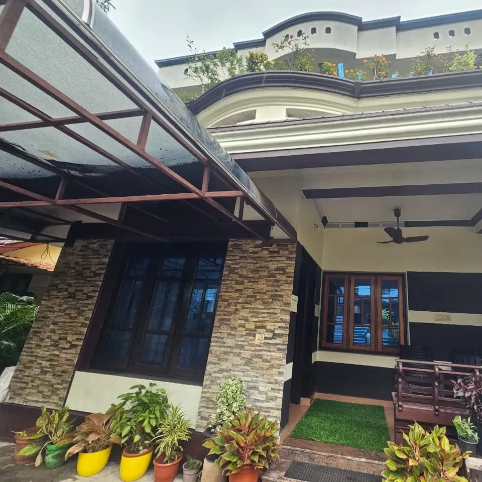 5.75 Cents with 5 BHK in Polayathodu Jn, Kollam