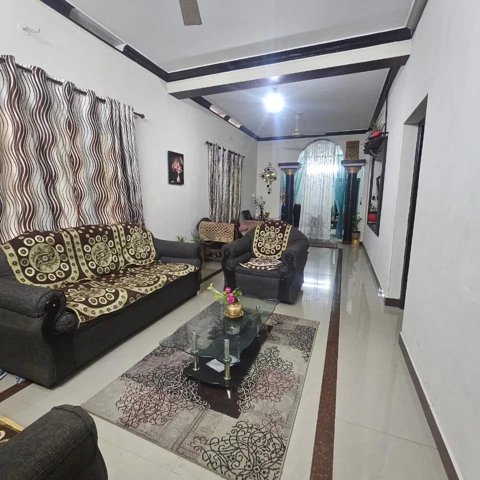 5.75 Cents with 5 BHK in Polayathodu Jn, Kollam