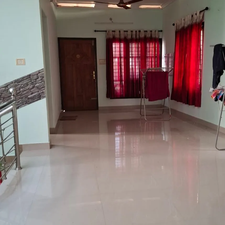 5.75 Cents with 5 BHK in Polayathodu Jn, Kollam