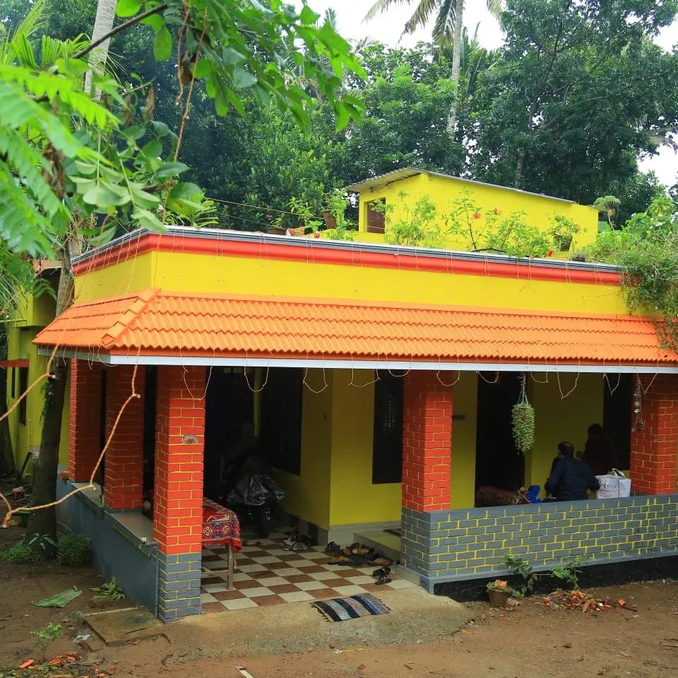 40 Cent land with 1200 Sqft house in Chandanathope, Kollam