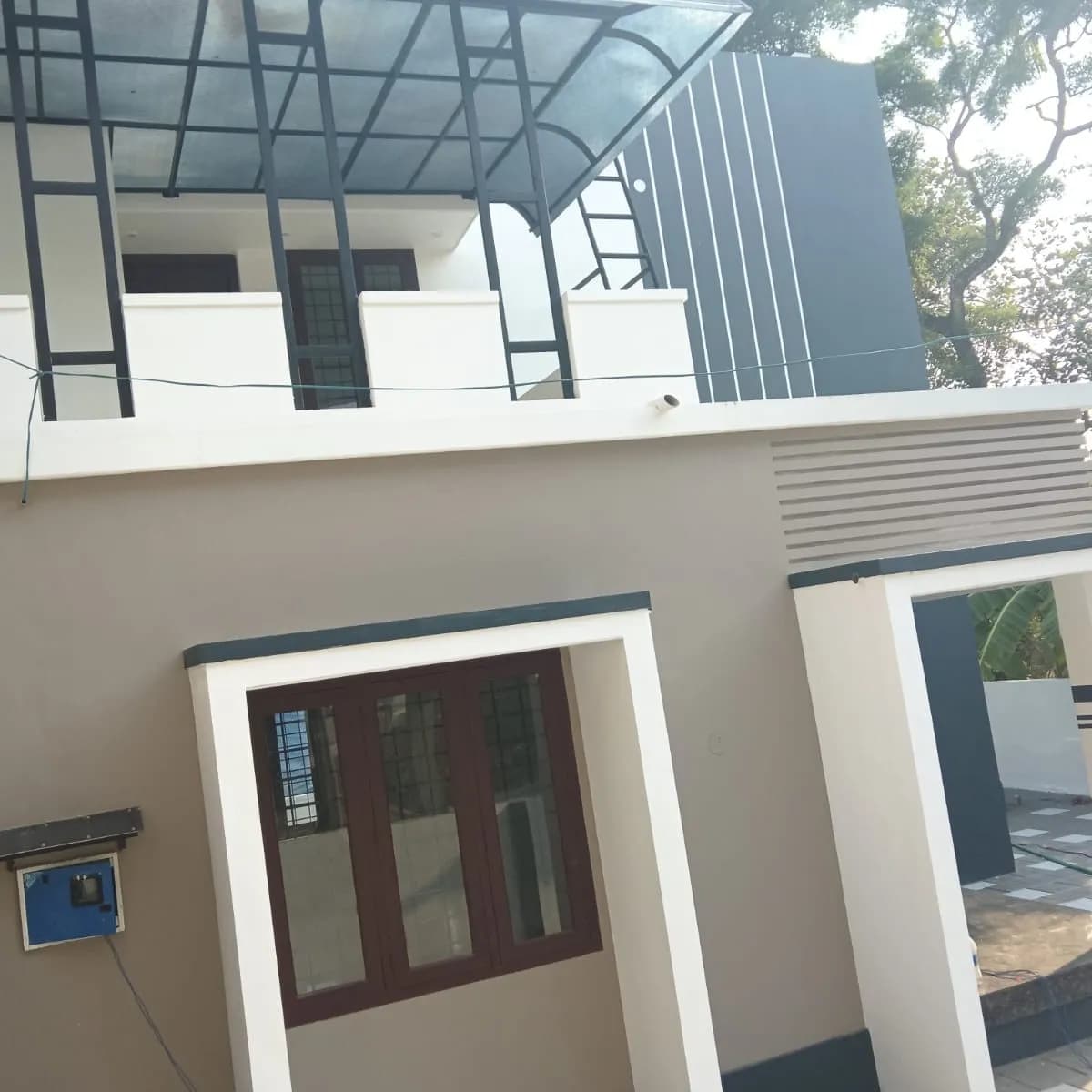 5.25 Cents with 3BHK house in Chemmanmukku, Kollam