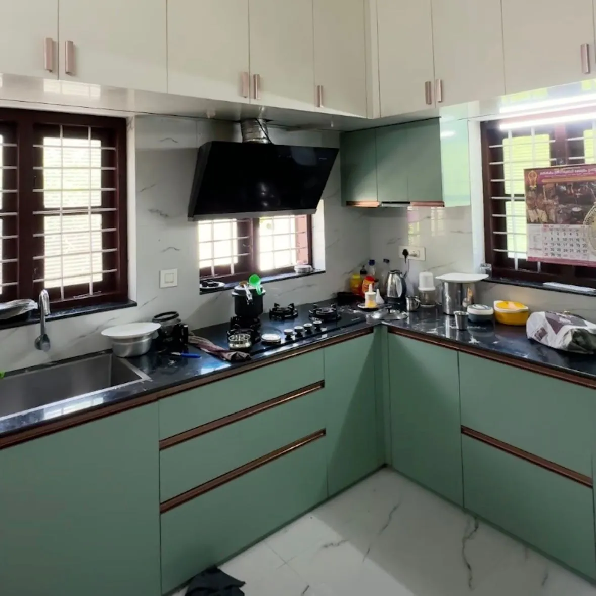 17.5 Cent 3600 Sqft 5BHK House for Sale at Attingal, Trivandrum