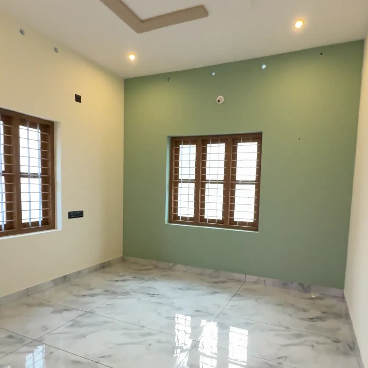 5 Cent 3BHK Between Kottiyam and Umayanelloor Highway, Kollam