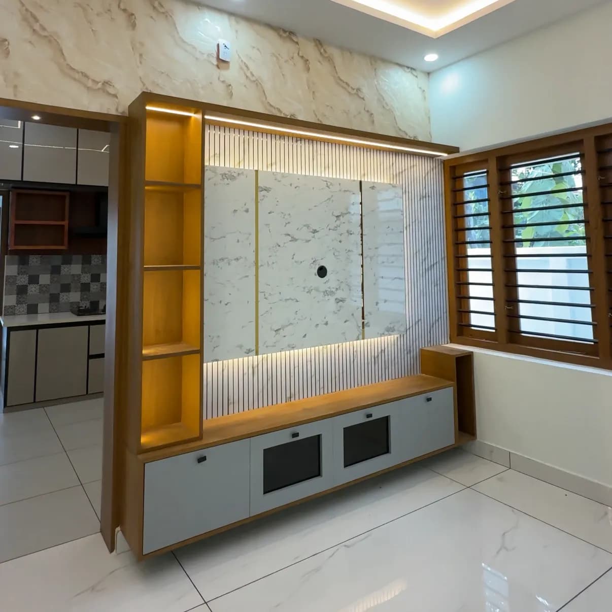 7 Cents with 4BHK near Umayanelloor Jn, Kollam