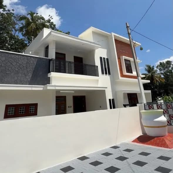 5.75 Cents 4 BHK Premium house 2100 SQFT in Perumpuzha Junction, Kollam